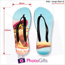 Load image into Gallery viewer, Dimensions of Large kids sized personalised flip-flops with your own choice of image as produced by Photogifts.co.uk
