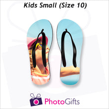 Load image into Gallery viewer, Small kids sized personalised flip-flops with your own choice of image as produced by Photogifts.co.uk
