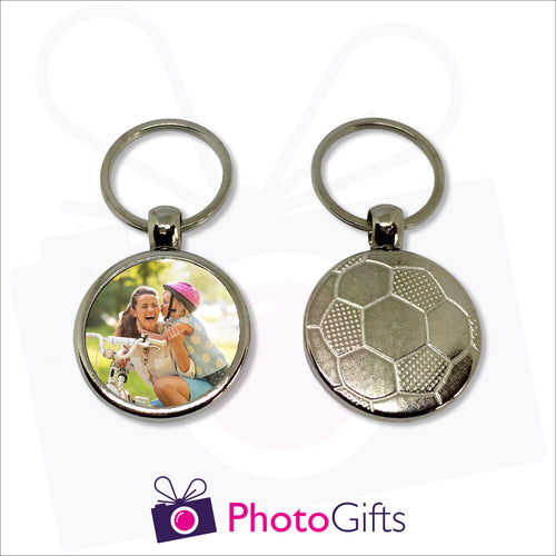 Heavy metal keyring with the impression of a football on one side and your own choice of image on the other side as made by Photogifts.co.uk